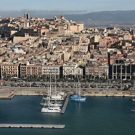 Appartamento al centro del centro Cagliari Esterno foto